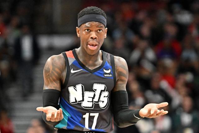 解说：姚明进NBA22岁 大郅24岁 阿联23岁 他们当年都比杨瀚森成熟